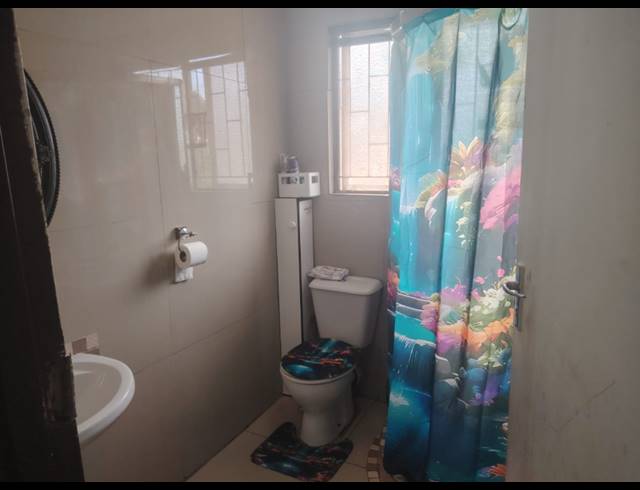 2 BEDROOM SIMPLEX FOR SALE IN BELLAIR